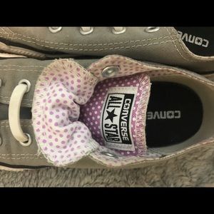Grey converse